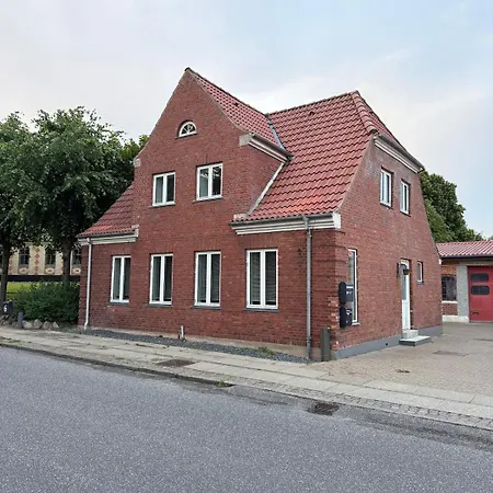 - Private Parking Holsted