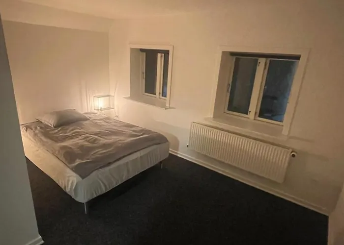 Villa - Private Parking