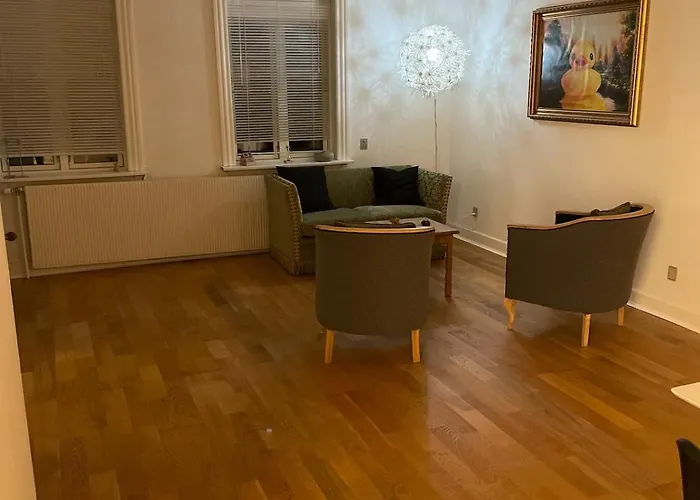 Villa - Private Parking